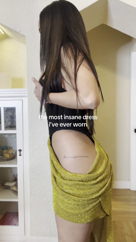 Emily Tosta nude photo 5