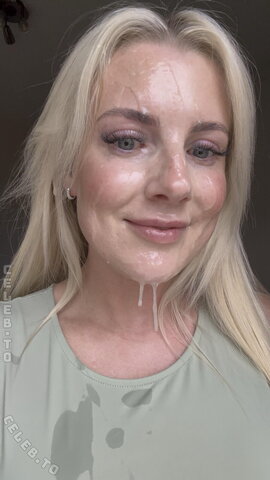 Emily Walters nude photo 33