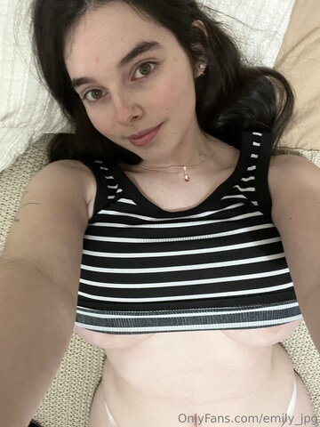 Emily_jpg nude photo 3