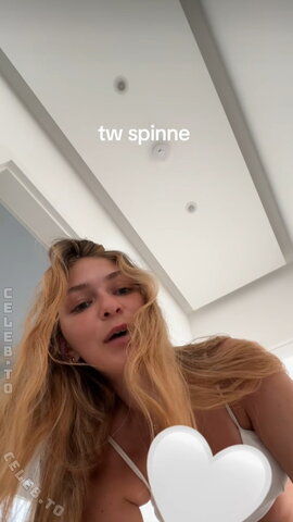 Emilylior – Nipple from TikTok post 😈