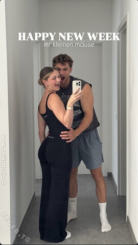 Emilylior – Story with her boyfriend