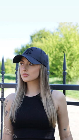 Emily._.mhl nude photo 91