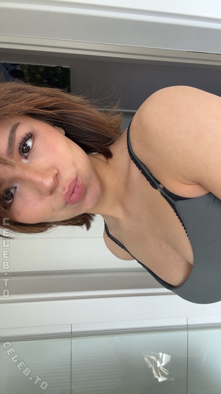 Emilyynl nude photo 23