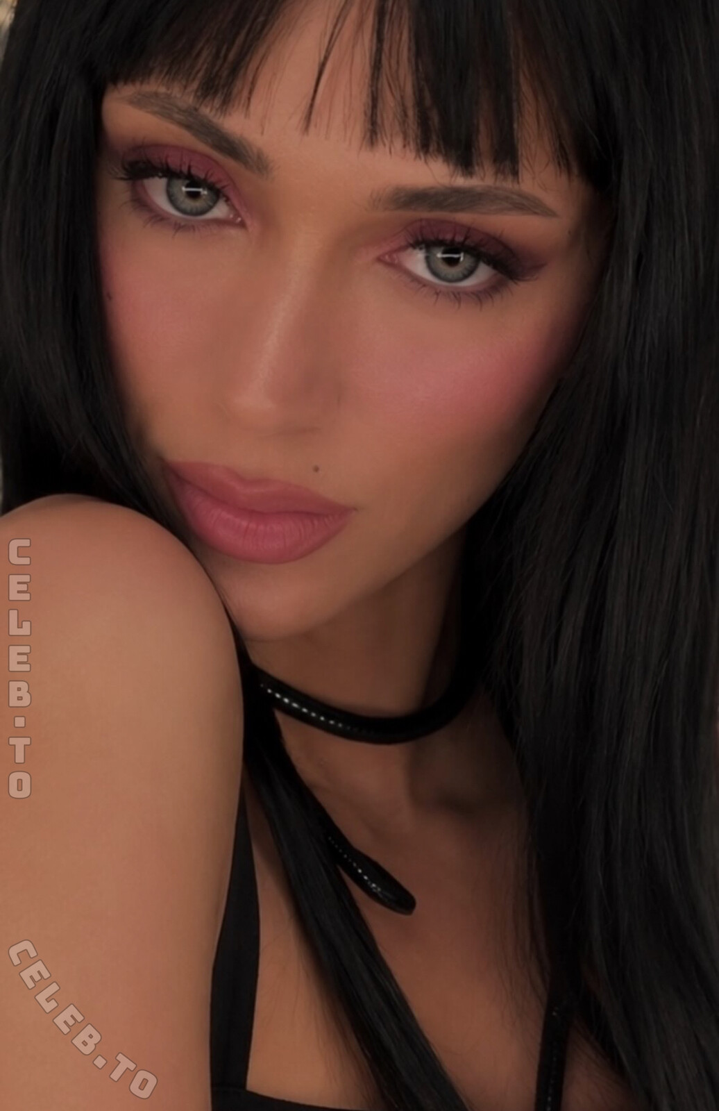 Eminicoletaa nude photo 3