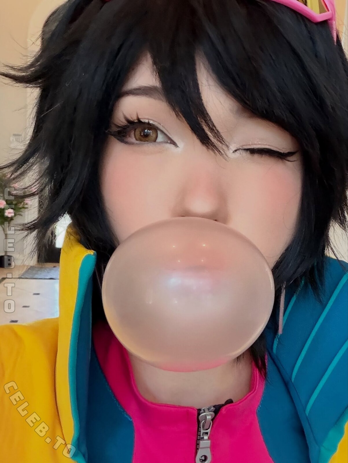 Emiru nude photo 7