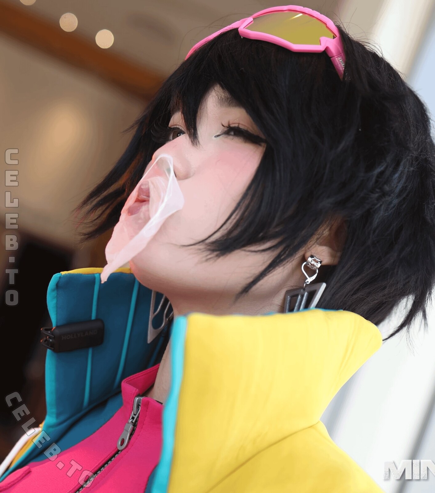 Emiru nude photo 3