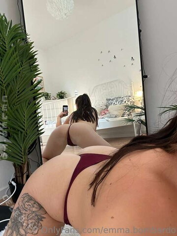 Emma Bombardo nude photo 29