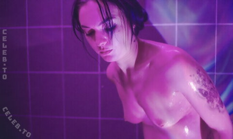 Emma drogunova nude