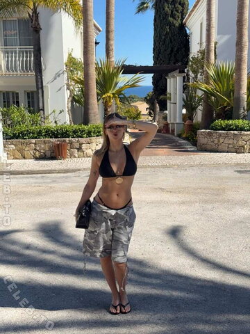 Emma Fischer photo 4