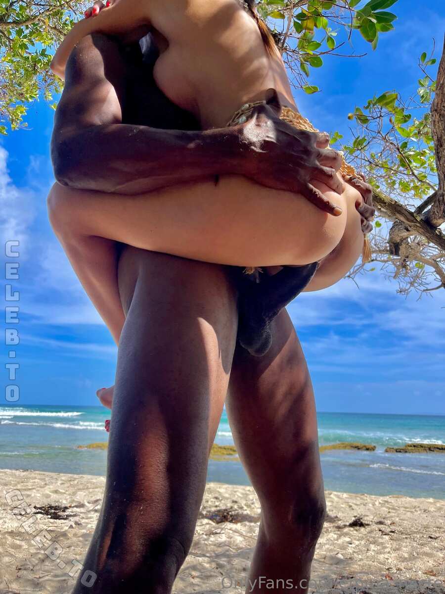 Emma Nacre nude photo 9