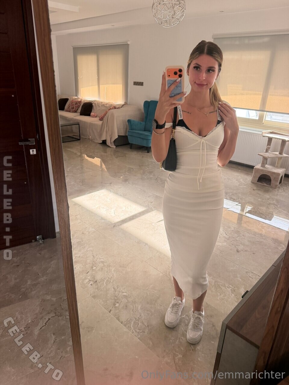 Emma Richter nude photo 6