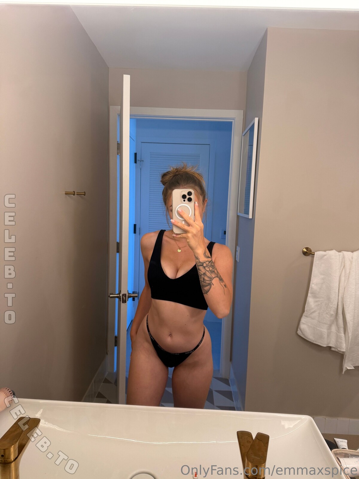 Emma Spice nude photo 4