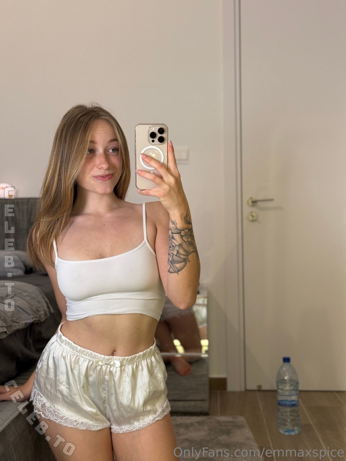 Emma Spice nude photo 2