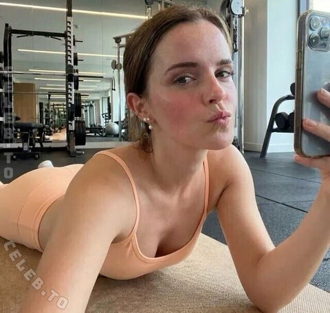 Emma Watson nude