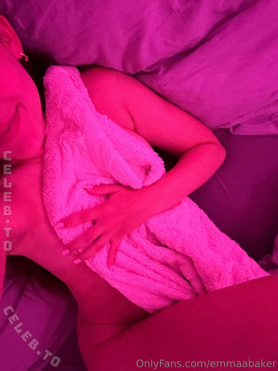 Emmaabaker nude photo 11