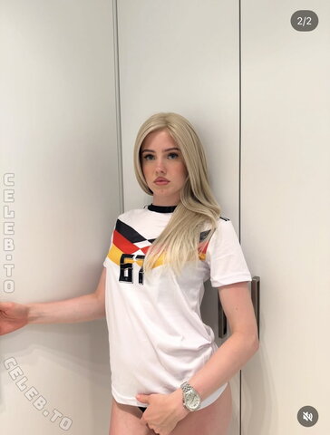 Emma.fischer Sexy (4 photos)