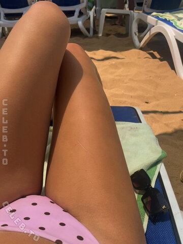 emma_jelschen nude photo 1