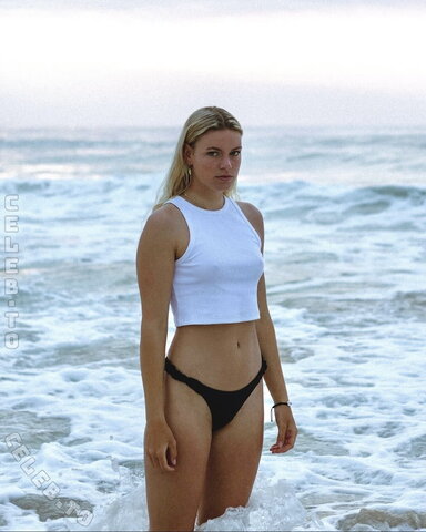 Emmi Schmidt photo 1
