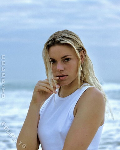 Emmi Schmidt photo 4