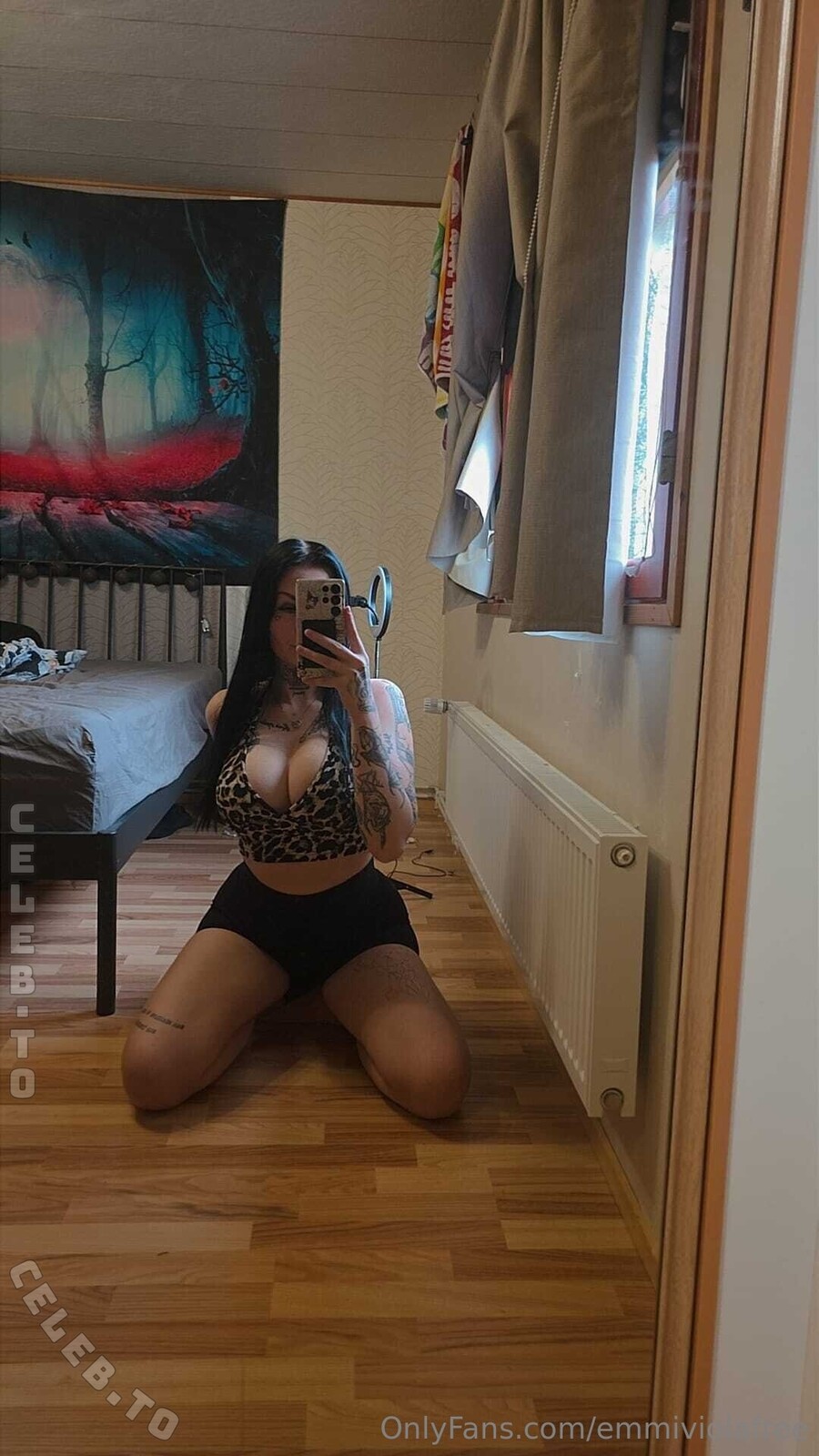 Emmi Viola nude photo 9