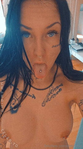 Emmi Viola nude photo 38