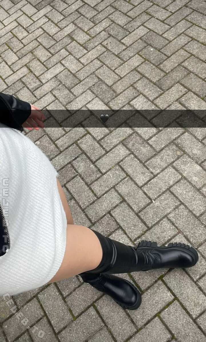 emmi.krii nude photo 3