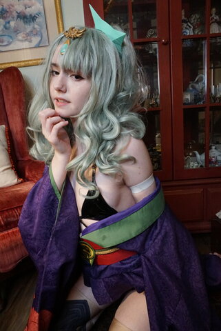 Emory Hot (10 photos)