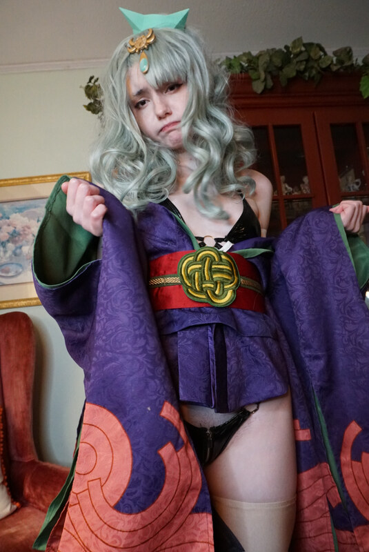 Emory nude photo 5