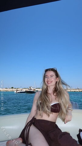 Empresslaurasophie nude photo 2