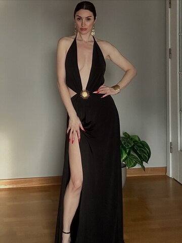 Emra Şen nude photo 28