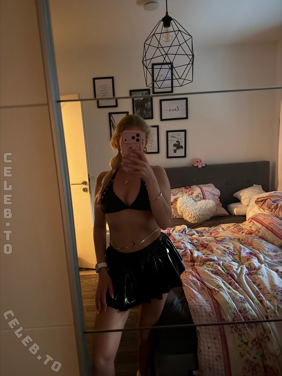 emx.neli nude photo 15