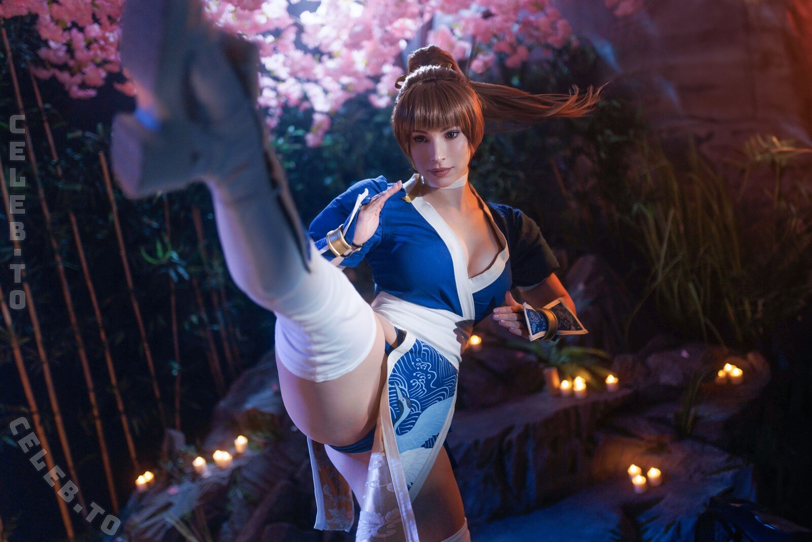Enjinight nude photo 7