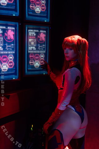 Enjinight nude photo 16