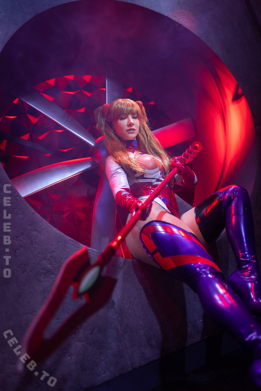 Enjinight nude photo 9