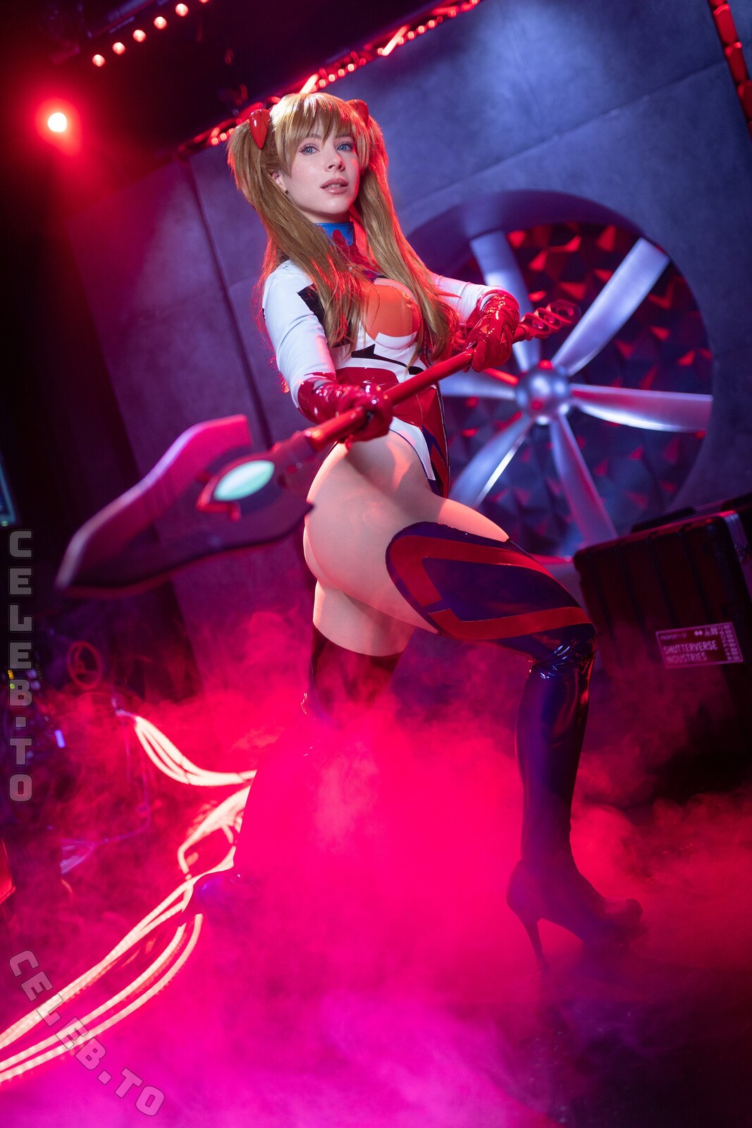 Enjinight nude photo 12
