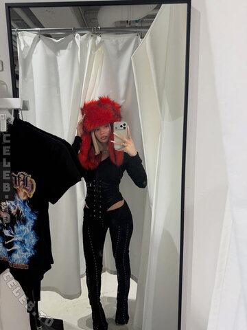 Era Istrefi nude photo 21