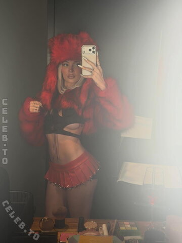 Era Istrefi nude photo 20