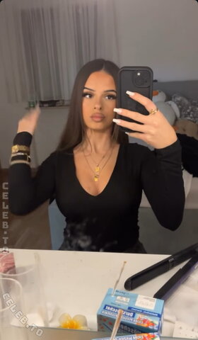 Era Hot (8 photos)