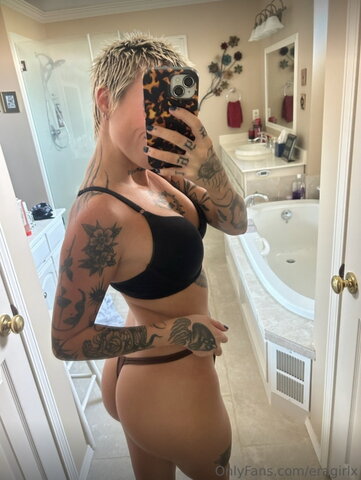 erarose nude photo 3