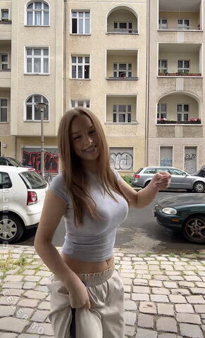 Erda nude photo 5