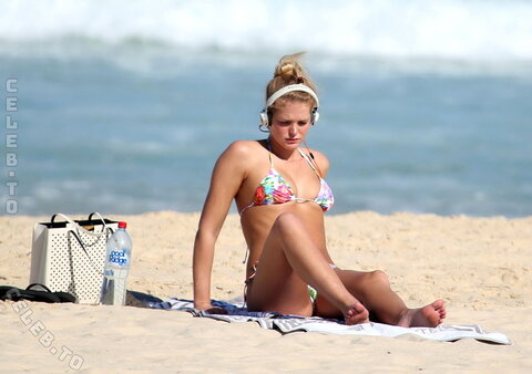 Erin Heatherton nude photo 58