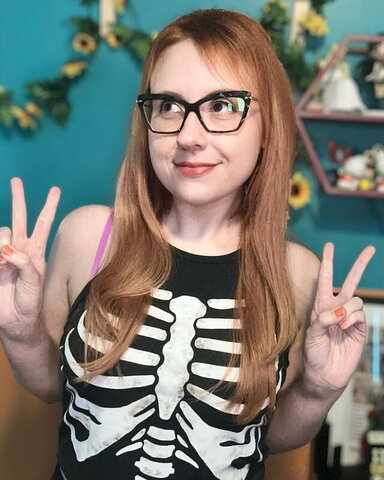 Erin Plays nude photo 24