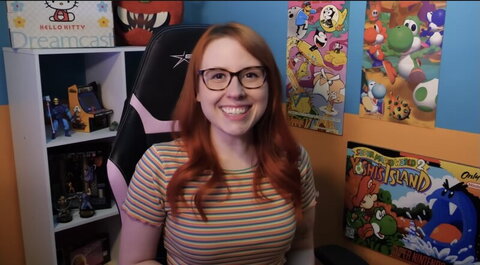 Erin Plays nude photo 1