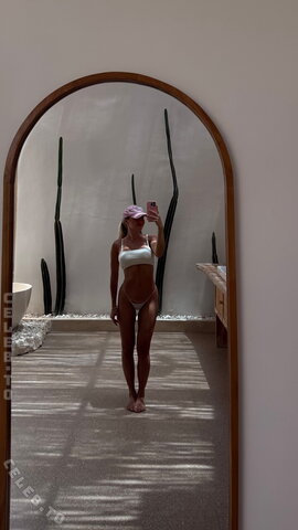 Erna Husko nude photo 3