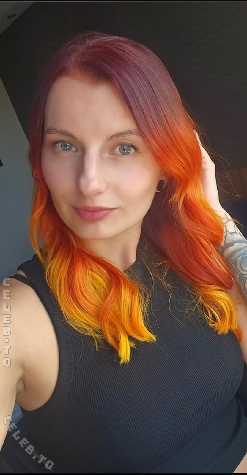 erzgebirgsmad_sarii nude photo 1