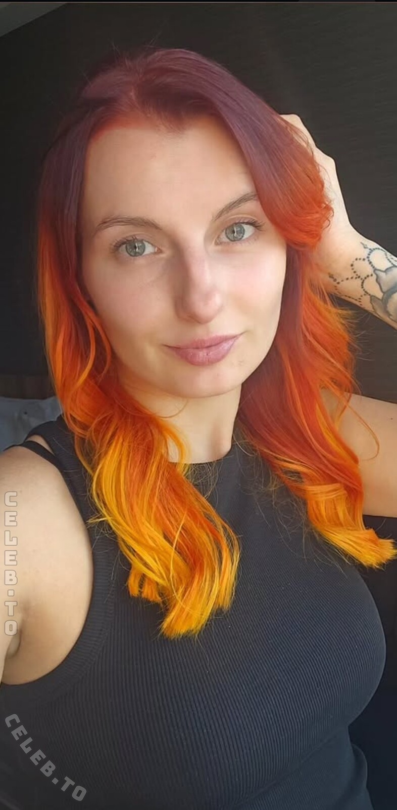 erzgebirgsmad_sarii nude photo 2