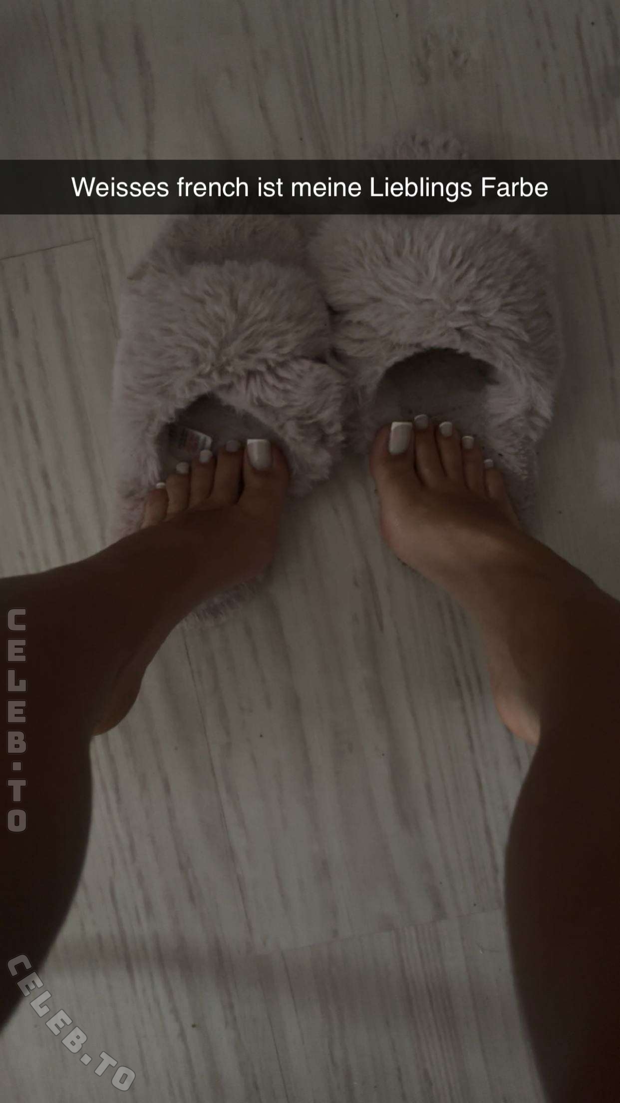 esleem.20 nude photo 1