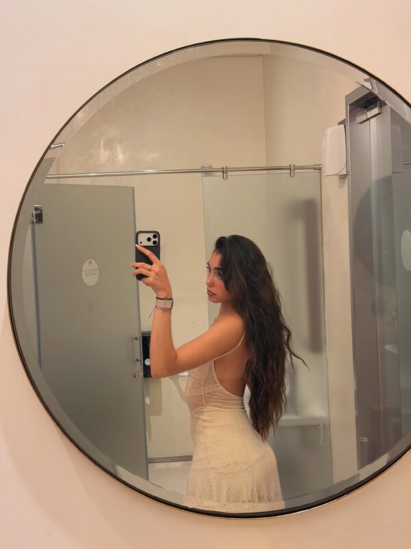 Espe Borrás nude photo 2