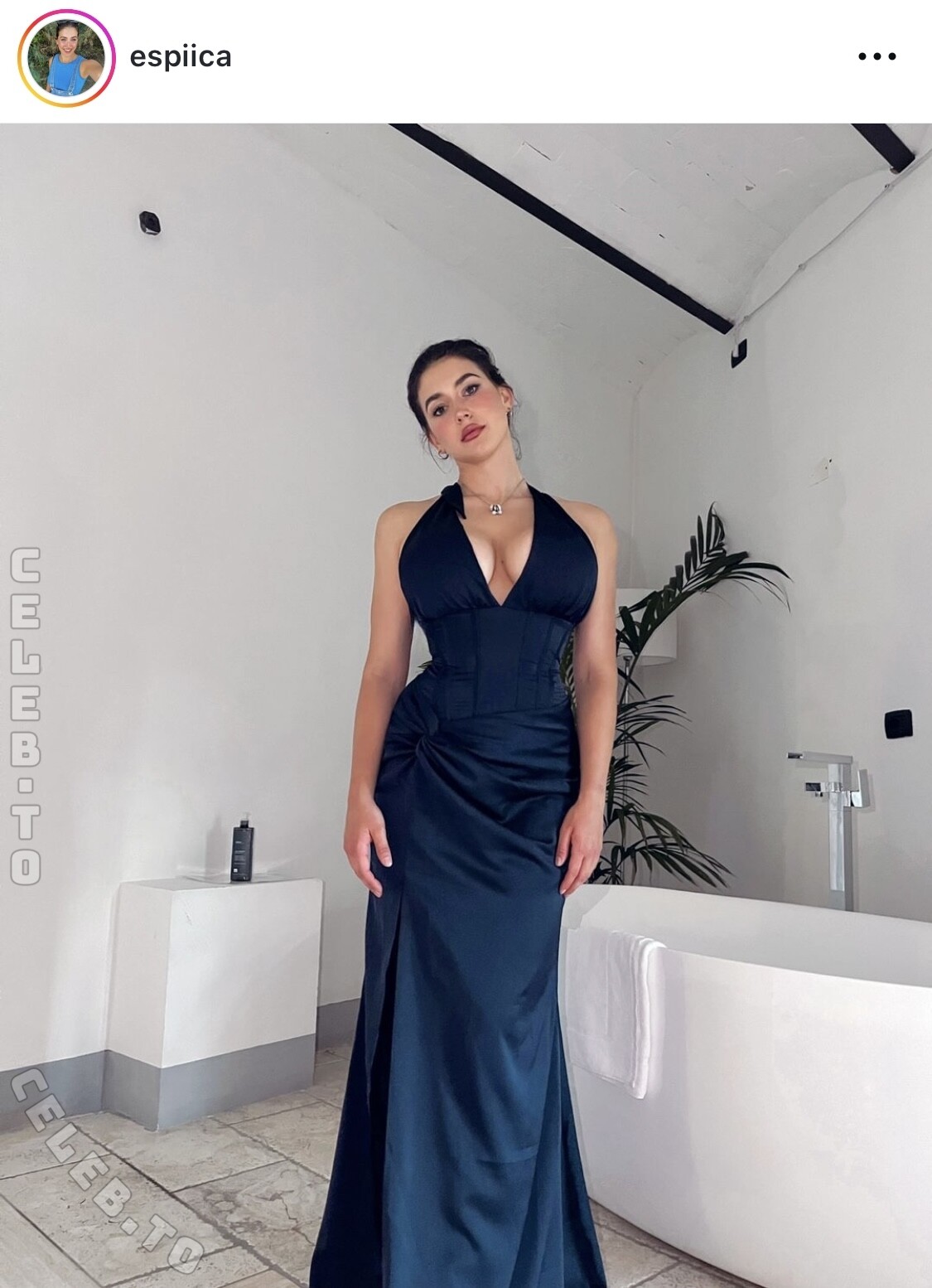 Espiica nude photo 1