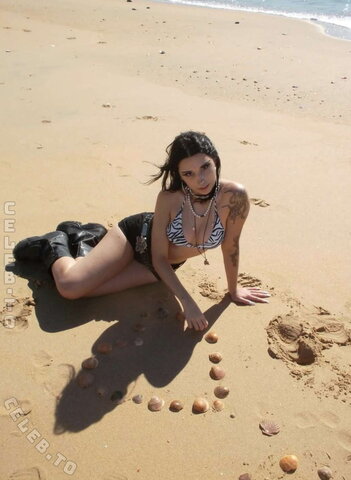 espressomarini nude photo 4
